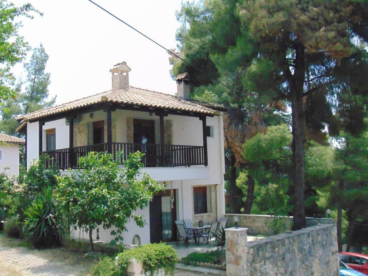 Izabella Sea Side Villa Siviri Exterior photo