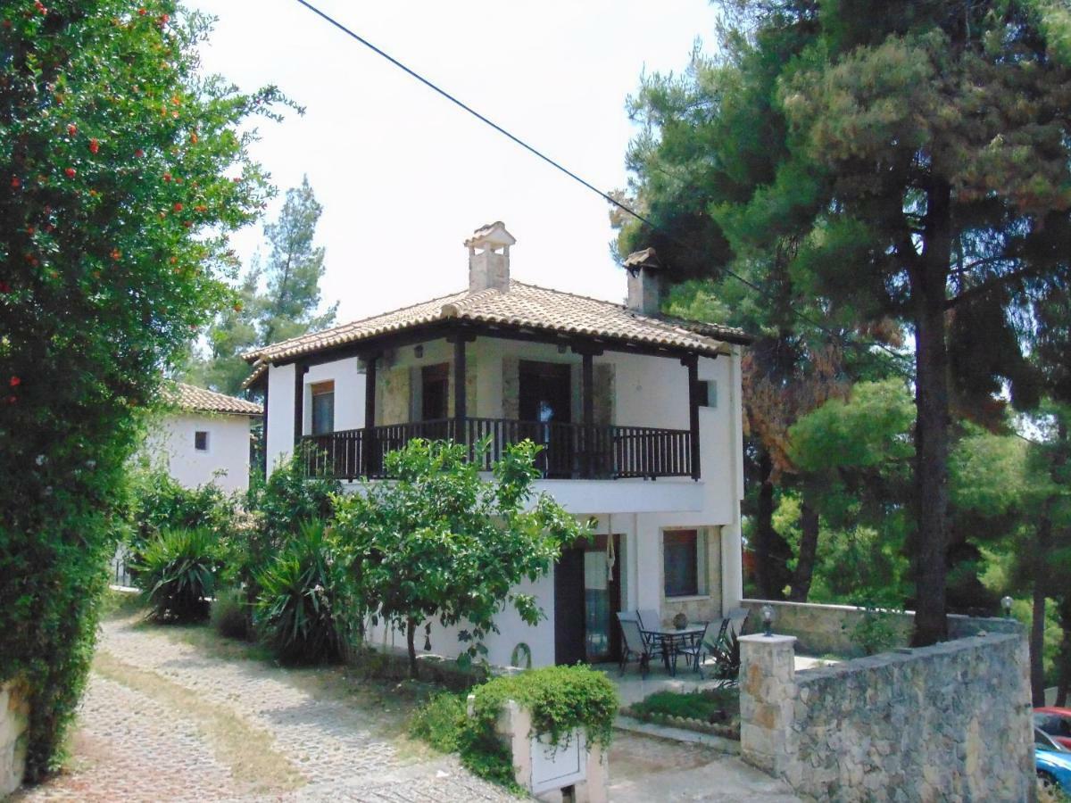 Izabella Sea Side Villa Siviri Exterior photo