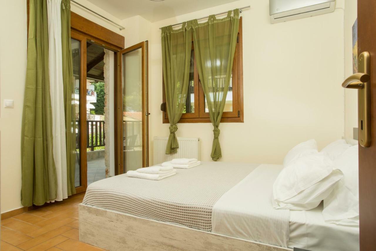 Izabella Sea Side Villa Siviri Exterior photo